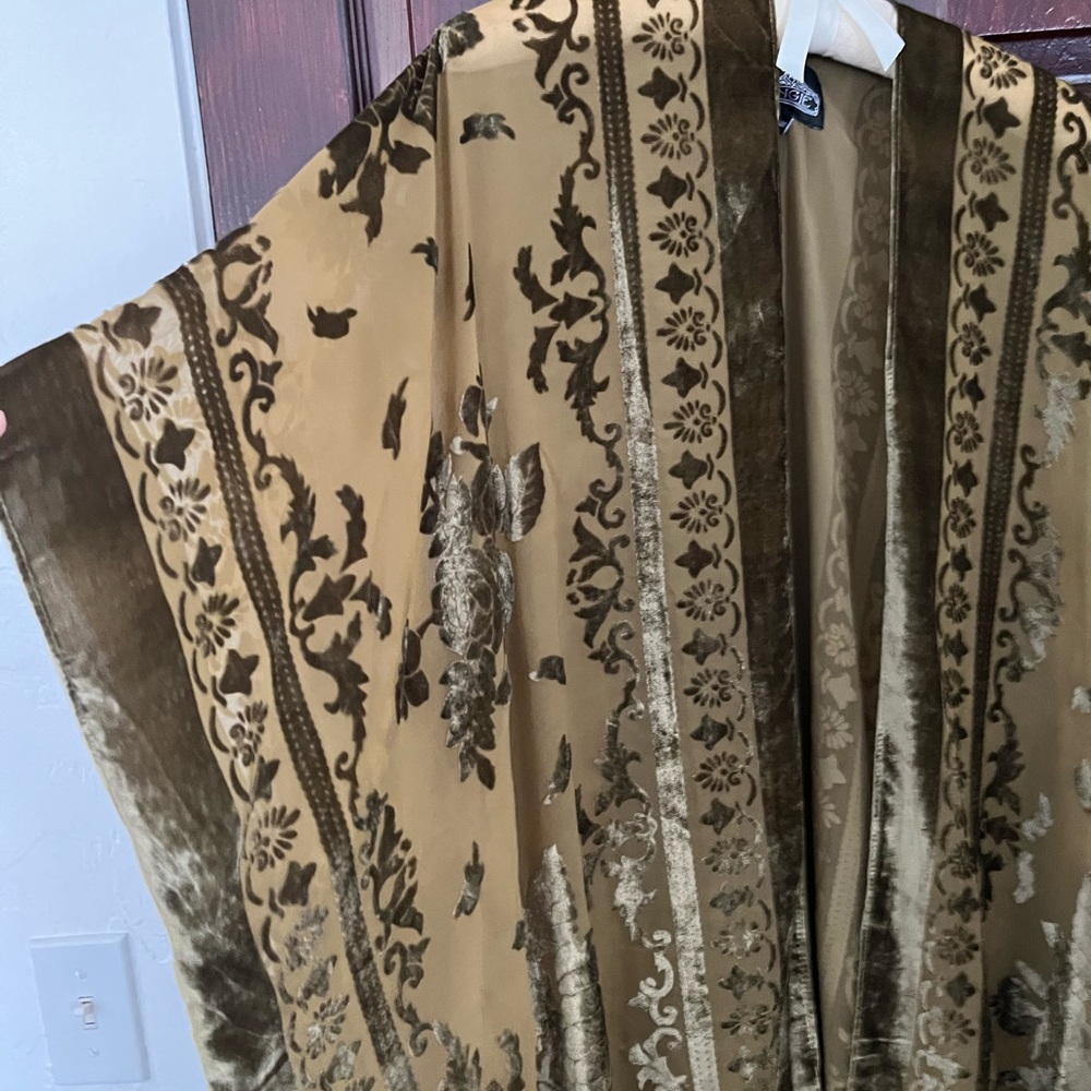 Angie Gold and Brown Velvet Burnout Floral Wrap - Picture 3 of 4